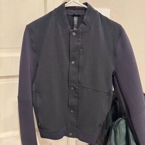 Lululemon Athletica Sojourn Men's Black Bomber Jacket Small